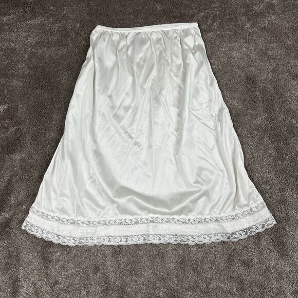 Vintage Mel-Lin Knee Length Slip Size M Nylon USA Lace White Lingerie Romantic - Picture 3 of 4